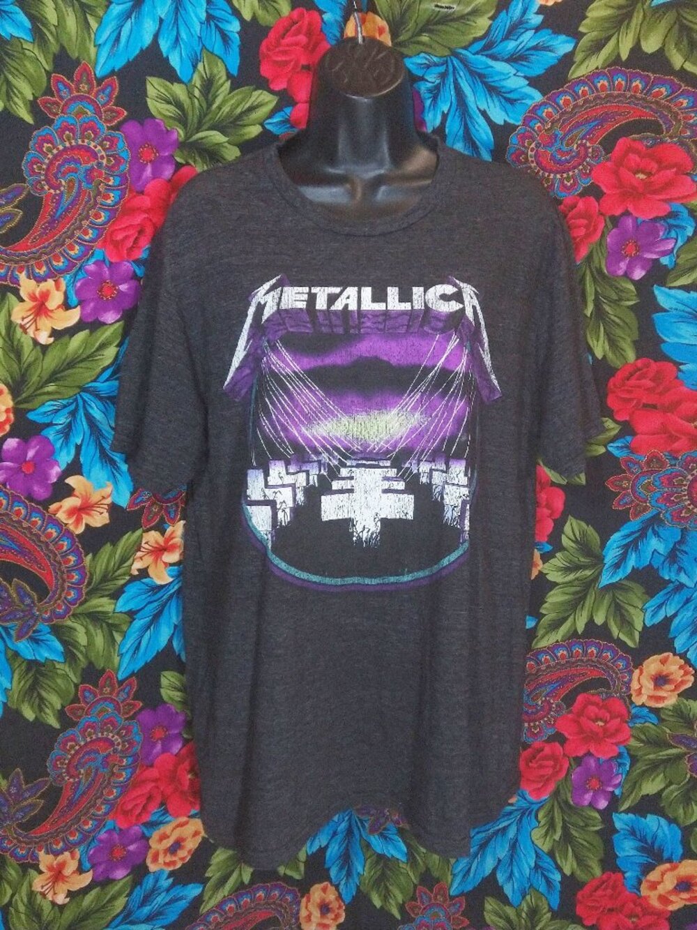 MEN'S METALLICA BAND SHIRT MASTER OF PUPPETS TEE MENS SIZE LARGE CREWNECK
